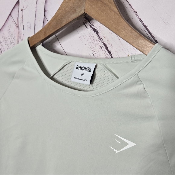 Gymshark Light Green Long Sleeve Crop Shirt - Picture 3 of 4